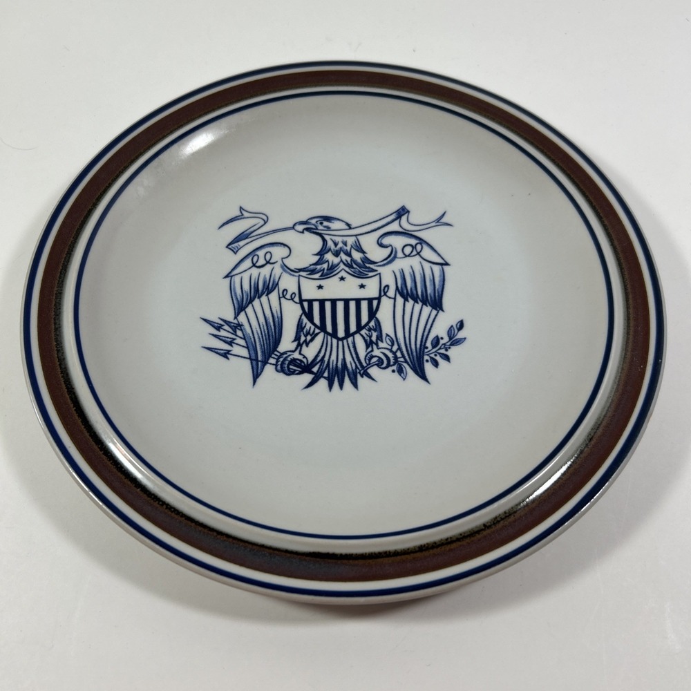 Vtg Salem Stoneware Georgetown‎ Eagle Shield Dinner Plate 10 Inch
